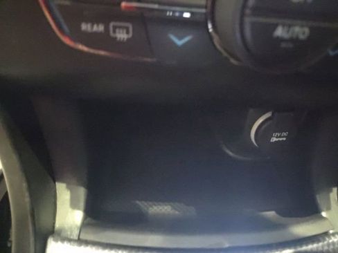 Used 2022 Dodge Charger SRT Hellcat w/ Harman/Kardon Audio Group image 28