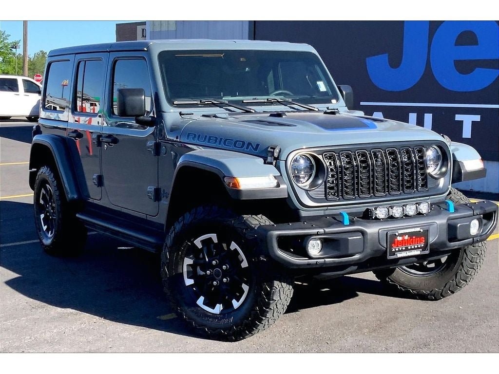 Used 2024 Jeep Wrangler Unlimited Rubicon 4xe AWD/4WD image 2