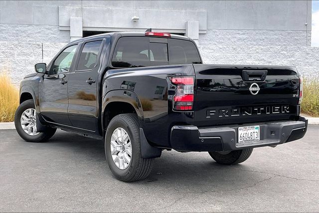 Certified 2023 Nissan Frontier SV w/ SV Convenience Package RWD image 10