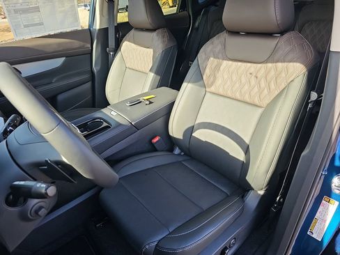 New 2026 Nissan Murano Platinum w/ Cargo Package AWD/4WD image 18
