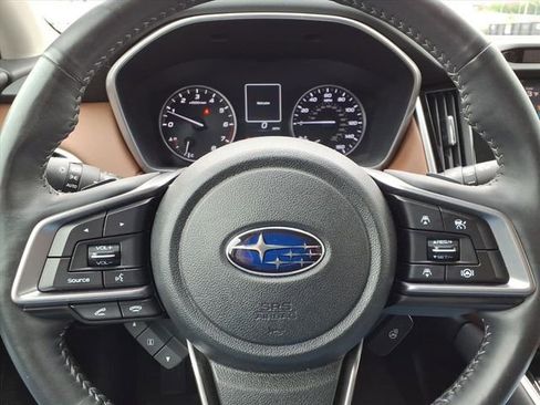 Used 2021 Subaru Outback Touring AWD/4WD image 27