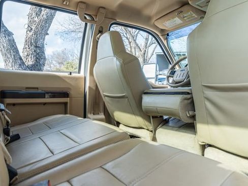 Used 2008 Ford F250 Lariat image 40
