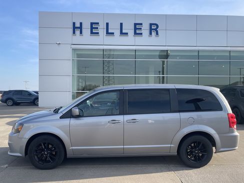 Used 2019 Dodge Grand Caravan GT w/ Safety Sphere Group image 3