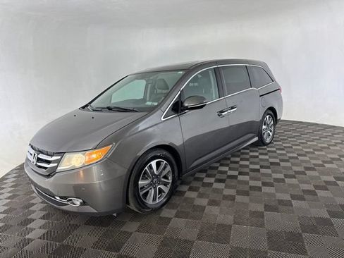 Used 2016 Honda Odyssey Touring image 5