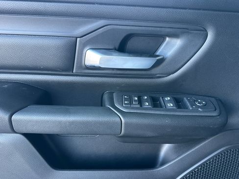 New 2026 RAM 1500 Express AWD/4WD image 10