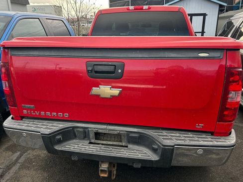 Used 2010 Chevrolet Silverado 1500 LT w/ Max Trailering Pack image 3