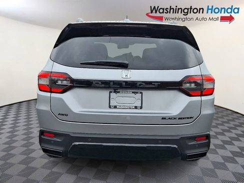 New 2026 Honda Pilot Black Edition image 6