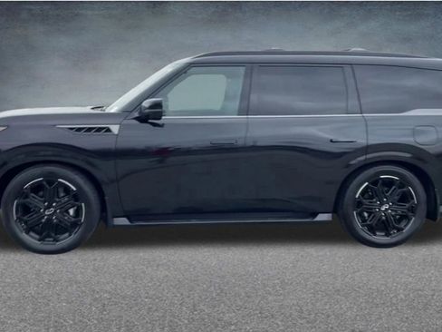 New 2026 INFINITI QX80 4WD image 5