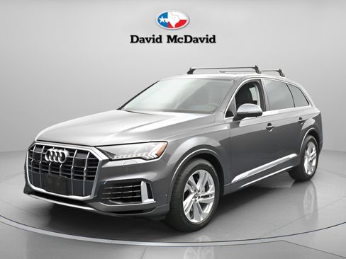 Used 2020 Audi Q7 3.0T Prestige w/ Prestige Package image 4