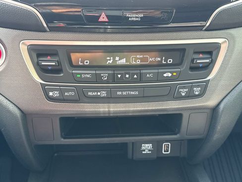 Certified 2023 Honda Ridgeline Sport image 25