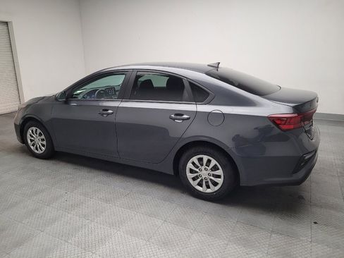 Used 2020 Kia Forte Sedan FWD image 3