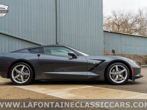 Used 2014 Chevrolet Corvette Base w/ Battery Protection Package image 44