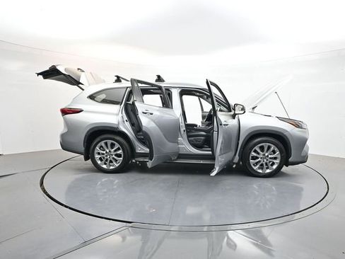 Used 2021 Toyota Highlander Limited AWD/4WD image 55
