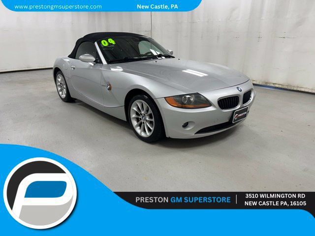 Used 2004 BMW Z4 2.5i RWD image 1