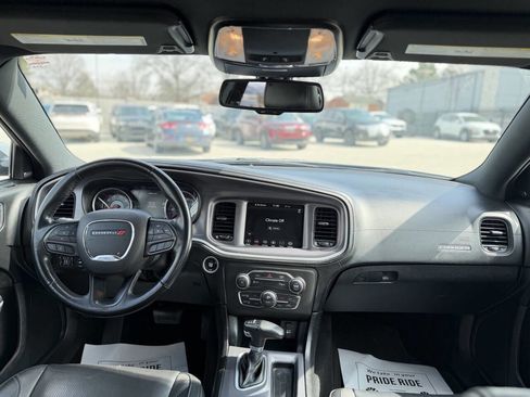 Used 2022 Dodge Charger SXT w/ Plus Group image 12