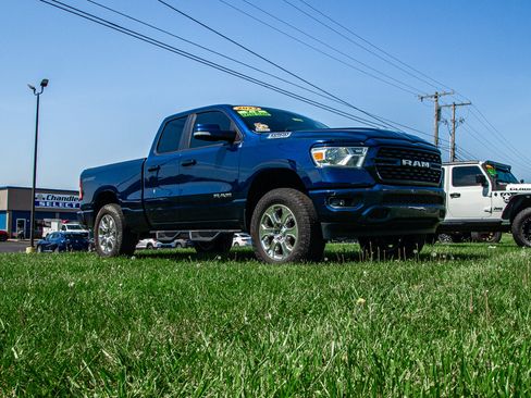 Used 2022 RAM 1500 Big Horn RWD image 9