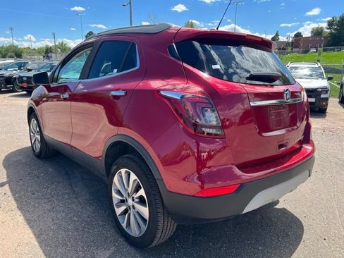 Used 2020 Buick Encore Preferred AWD/4WD image 3