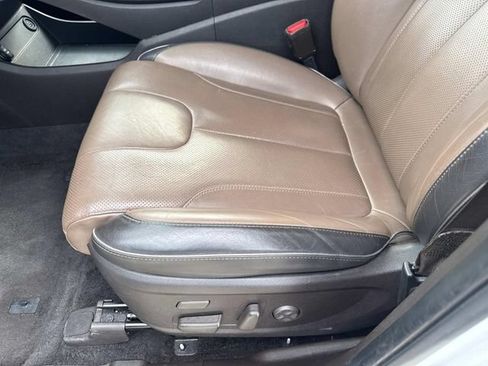 Used 2023 Hyundai Santa Fe Limited AWD/4WD image 22