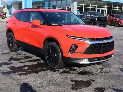 New 2026 Chevrolet Blazer LT w/ Convenience Package image 2