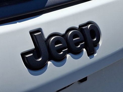 Used 2022 Jeep Compass Trailhawk w/ Trailhawk Elite Group AWD/4WD image 30