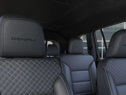 New 2026 GMC Acadia Denali image 24