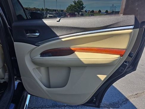 Used 2017 Acura MDX SH-AWD w/ Advance Package image 41