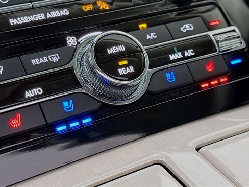 Used 2023 Lincoln Navigator L Black Label AWD/4WD image 23