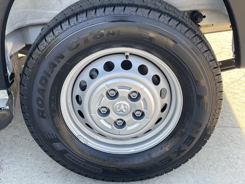 Used 2025 RAM ProMaster 2500 w/ U-Haul Equipment Group FWD image 36