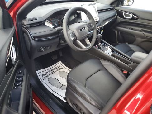 New 2026 Jeep Compass Limited image 12