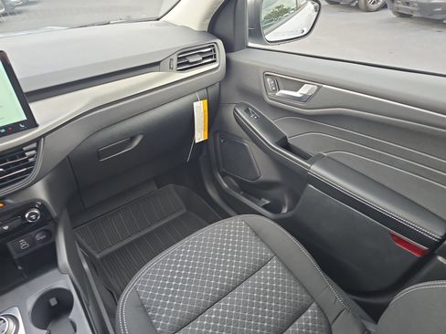 New 2026 Ford Escape Active w/ Active Premium Tech Pack FWD image 11