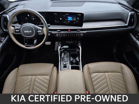 Used 2025 Kia Sorento SX Prestige w/ Olive Brown Leather Package image 19