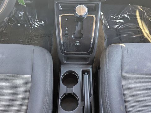 Used 2016 Jeep Patriot Latitude FWD image 14