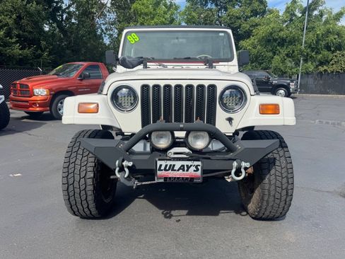 Used 1999 Jeep Wrangler Sahara AWD/4WD image 7
