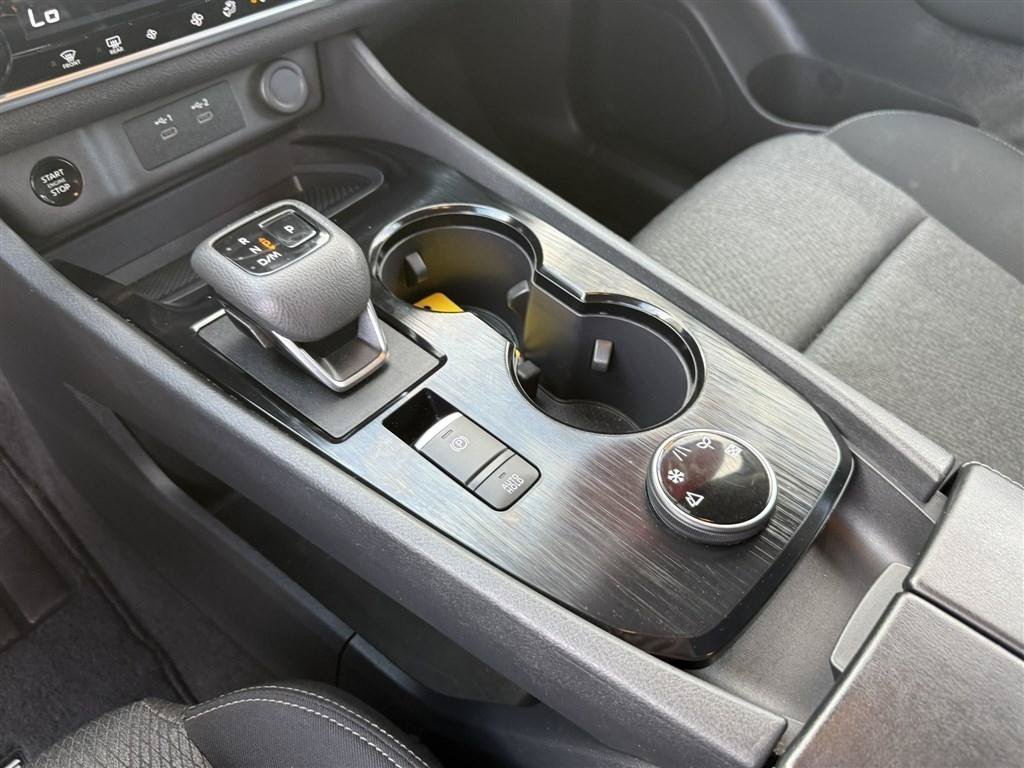 Used 2024 Nissan Rogue SV AWD/4WD image 22