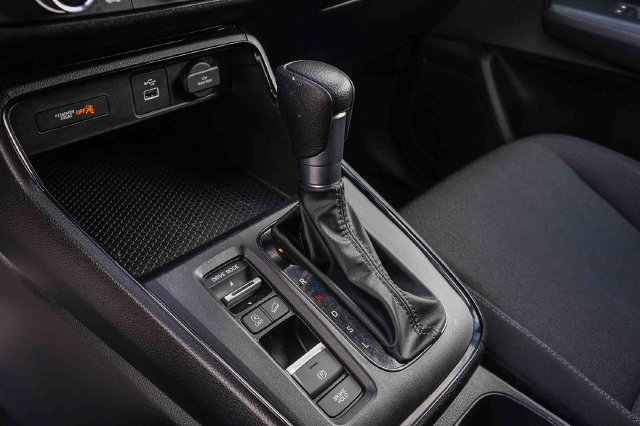 Used 2025 Honda CR-V LX image 26