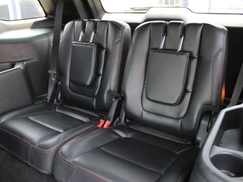 Used 2018 Ford Explorer Sport w/ Equipment Group 401A AWD/4WD image 22