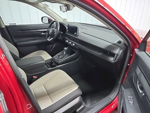 Used 2023 Honda CR-V LX image 15