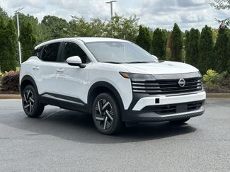Used 2025 Nissan Kicks SV FWD video 2