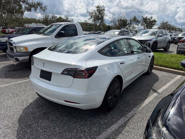 Used 2023 Tesla Model 3 Standard Range RWD image 3