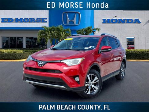 Used 2016 Toyota RAV4 XLE FWD image 1