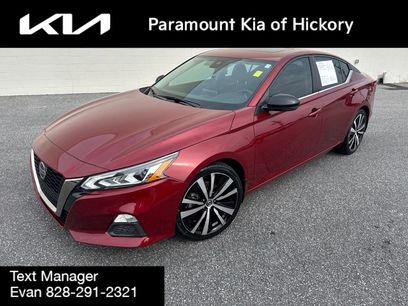 Used 2021 Nissan Altima 2.5 SR w/ SR Premium Package