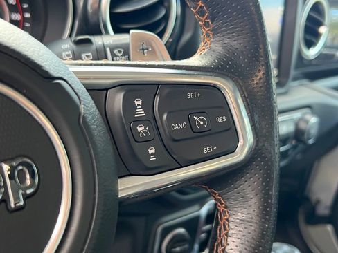 Used 2022 Jeep Wrangler Unlimited Rubicon w/ Trailer Tow Package image 26