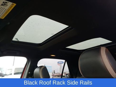 Used 2017 Ford Explorer XLT w/ Equipment Group 202A image 29