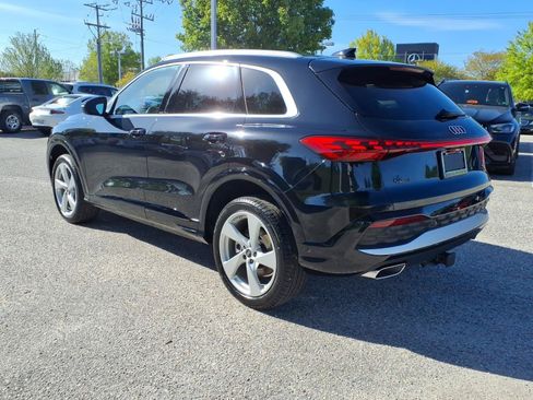 Used 2025 Audi Q5 Premium AWD/4WD image 8