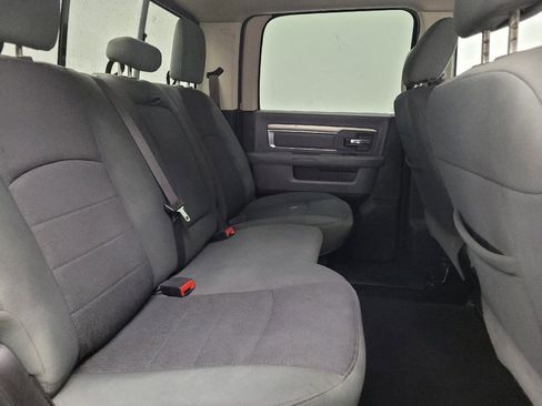 Used 2020 RAM 1500 Classic SLT w/ Luxury Group image 19