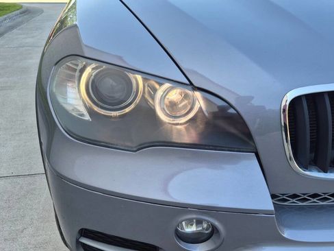 Used 2011 BMW X5 xDrive35i image 11