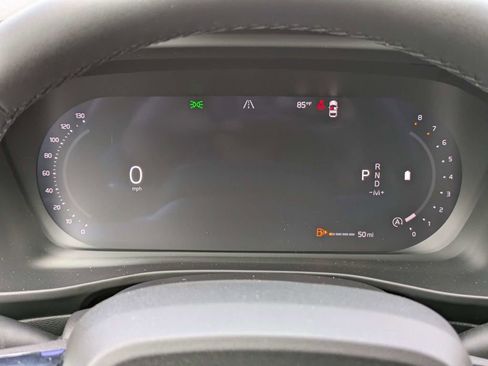 New 2026 Volvo XC40 B5 Ultra w/ Protection Package Premier AWD/4WD image 29