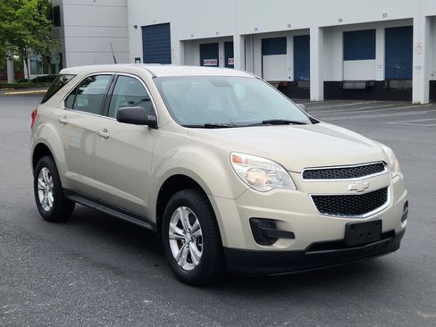 Used 2012 Chevrolet Equinox LS AWD/4WD image 5