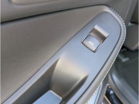 New 2026 Buick Encore GX Avenir image 11