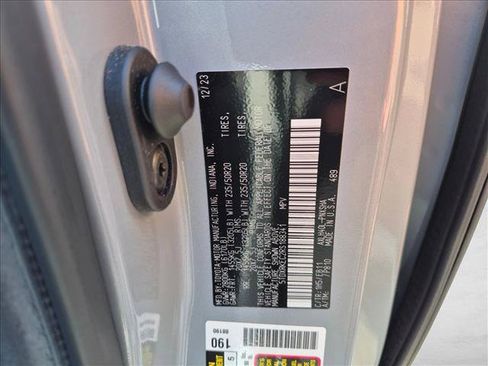 Used 2024 Toyota Sienna XSE FWD image 22